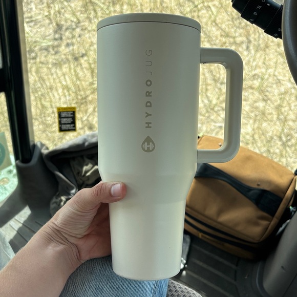 HydroJug Ivory Water Bottle with Handle - Picture 1 of 1